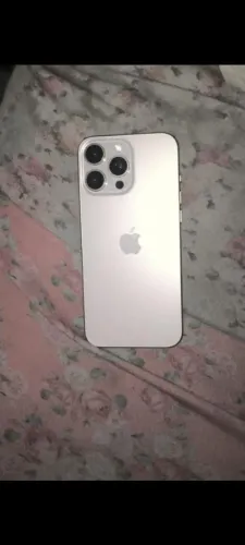 Celular iPhone 16 pro Max 