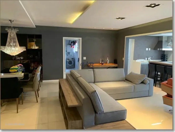 Apartamento para venda possui 150 metros quadrados com 3 quartos em Vila Gilda - Santo And