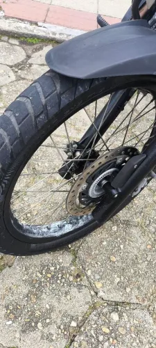 Moto em excelente estado de conservação
