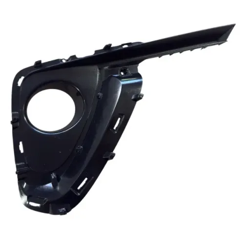 MOLDURA FAROL DE MILHA LADO DIREITO TOYOTA HILUX SW4 ORIGINAL 2016/2020 - 520300K070