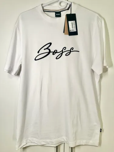 Camisa Boss original , com etiqueta . Tamanho G