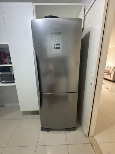 Geladeira PANASONIC ECONAVI INVERTER frota free
