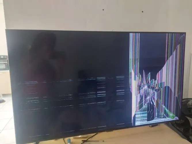 Tv Samsung quebrada