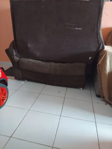 Sofá 4 lugares valor negociável