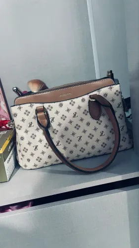 Bolsa nova