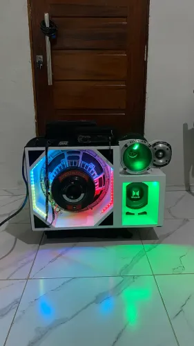Som automotivo/ Trio 