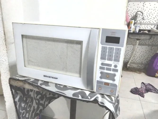 Vende-se microondas 