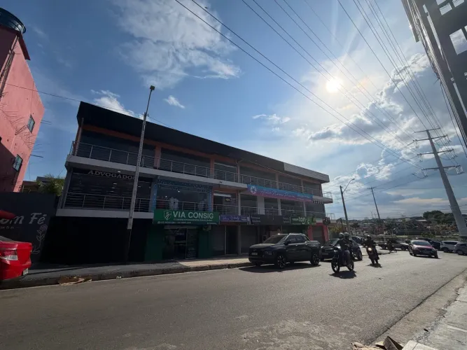 Prédio comercial com 10 lojas, Autaz Mirim, Tancredo Neves
