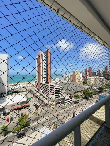 Aluguel apartamento 2/4 (vista mar) - Meireles
