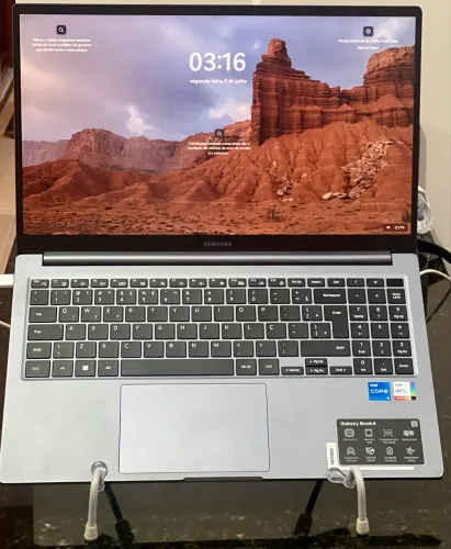 Galaxy Book 4 (seminovo)