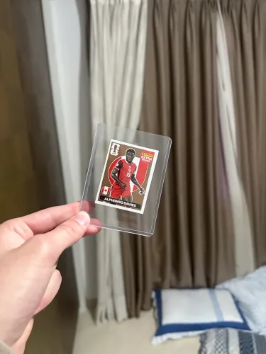 alphonso davies bronze legend