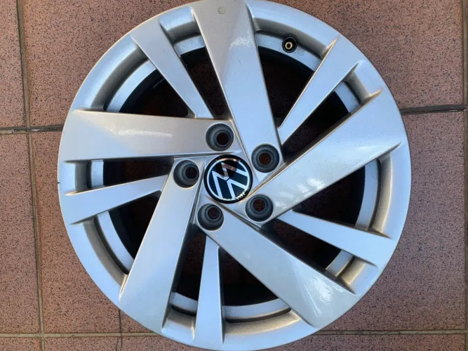 Rodas Liga Leve VW aro 15 