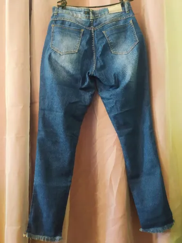 Calça jeans feminina brechó desapego tamanho 38/40 semi nova cintura média alta