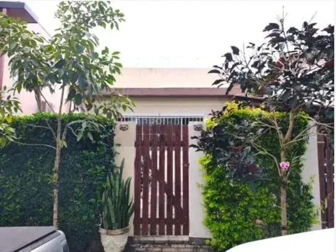 OPEN HOUSE VENDE UMA CASA DE 4 QUARTOS EM PIRATININGA
