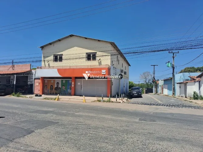 Galpão Comercial na Av. Santa Madre Paulina | Estrutura Pronta para Negócios