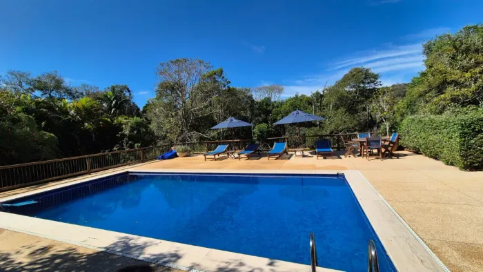 Casa no condomínio Veleiros de Ibiúna para venda com 5 quartos, sendo 1 suíte, 443m²
