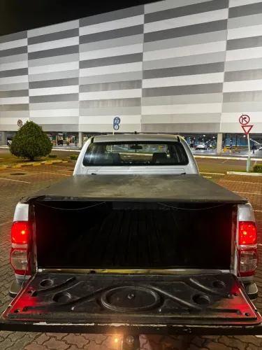 Toyota Hilux CD D4-d 4X4 3.0 TDI Dies. Mec. 2014