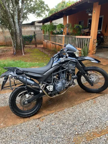 Vende-se XT660