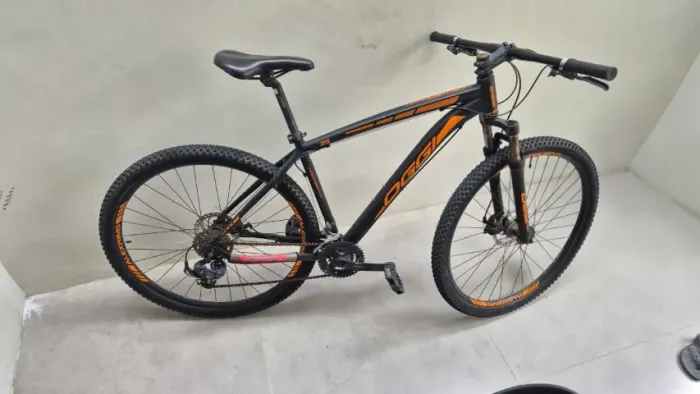 BICICLETA OGGI ARO 29 QUADRO 19 HARCKER SPORT