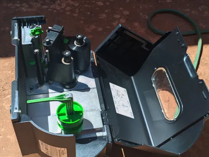 Impressora Térmica Industrial TSC ME240 Completa(Aceito Troca por Impressora a Laser)