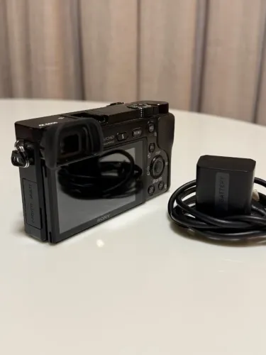 Camera Sony a6000
