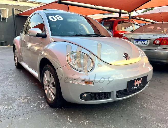 Volkswagen New Beetle 2.0 MI Mec./aut. 2008