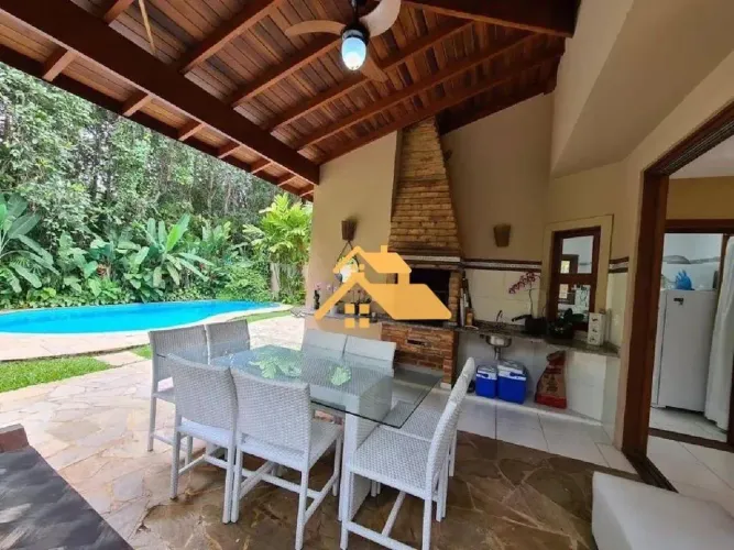 Casa com 6 dormitórios para alugar, 250 m² por R$ 23.000,00/mês - Praia da Baleia - São Se