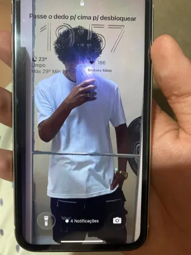 iphone 11 de 128GB Branco ? com nota fiscal ? True Tone Ativo + Brindes