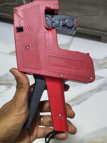 Máquina etiquetadora de preço