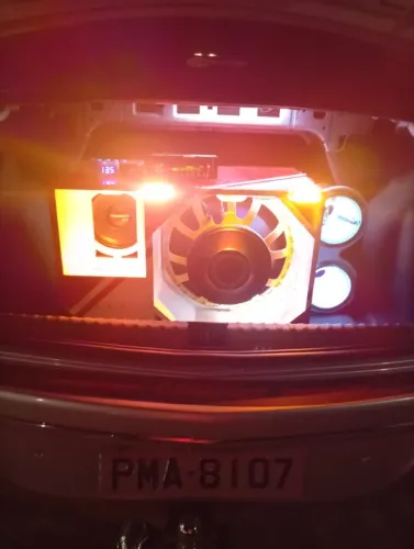 Som automotivo 4 vias estado de zero. Ta tô som de carro como pode ser pra casa tbm