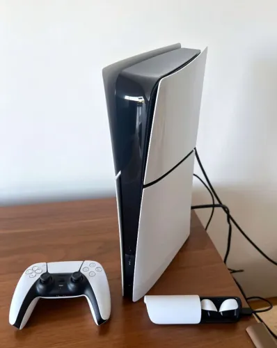 PlayStation 5 slim sony (ler a descrição)