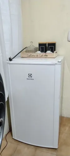 frigobar semi novo