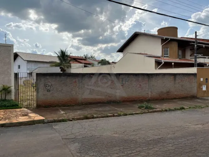 Terreno à venda em Campinas, Jardim Chapadão, com 379 m²