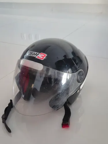 Capacete tamanho 60