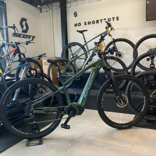 Bicicleta Eletrica Oggi l 8.2 tamanho S-15" - M-17" L-19" nova com NF