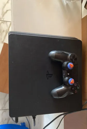 PS4 SLIM SEMI NOVO 1TB