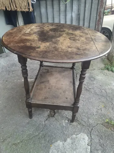 mesa auxiliar com abas rebatíveis