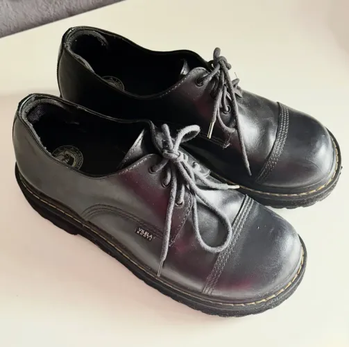 Sapato Vilela boots estilo boneca preto 37/38
