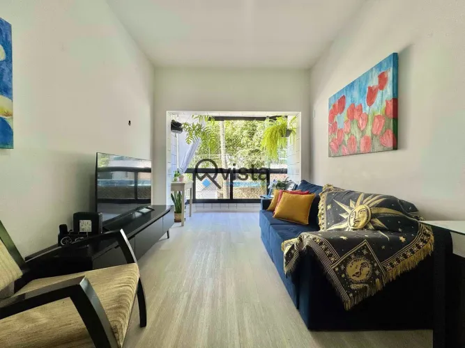 Apartamento à venda na praia do tombo no Guarujá | QVista Inteligência Imobiliária Guarujá