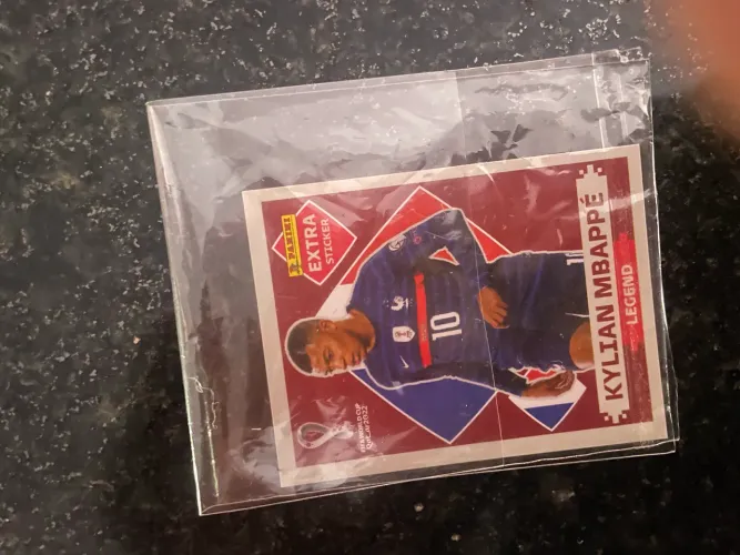 Figurinha Mbappe extra 2022 troco por figurinha da copa 2026