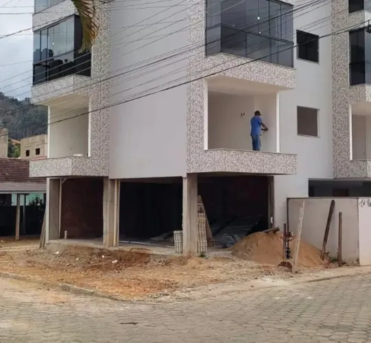 Loja Comercial Esquina BR 262 em Venda Nova