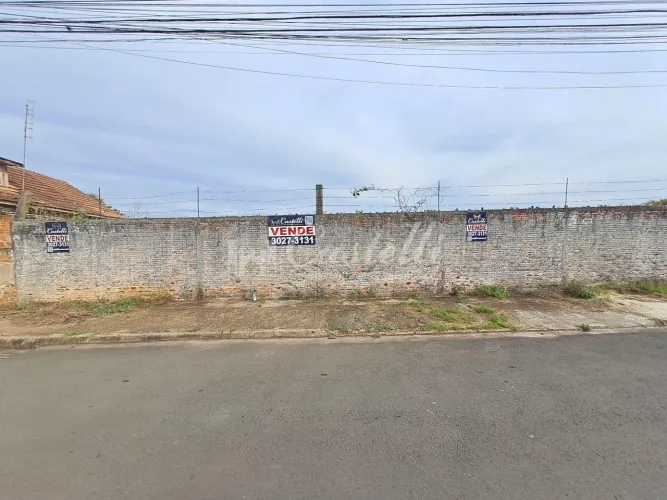 Terreno à venda, no Bairro Uvaranas, em PONTA GROSSA - PR