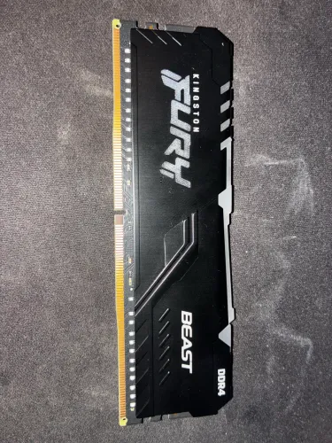 Memoria ram 1x16gb 3200mhz kingston fury rgb 