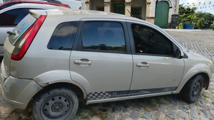 Ford Fiesta S 1.0 8V Flex 5P 2014