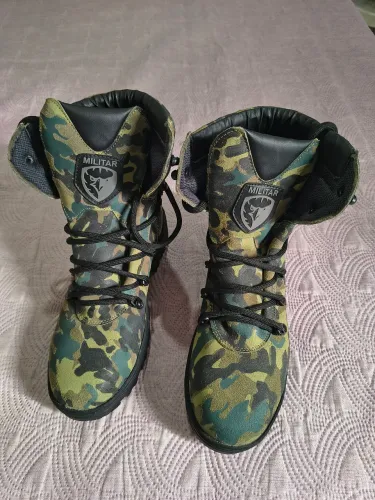 ( COTURNO CAMUFLADO )