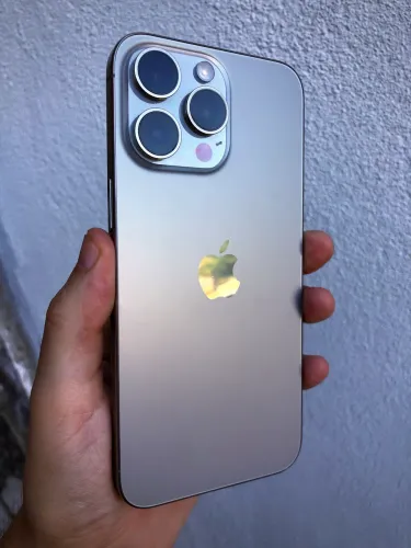iPhone 15 Pro Max 256GB Titânio Natural ? Excelente Estado