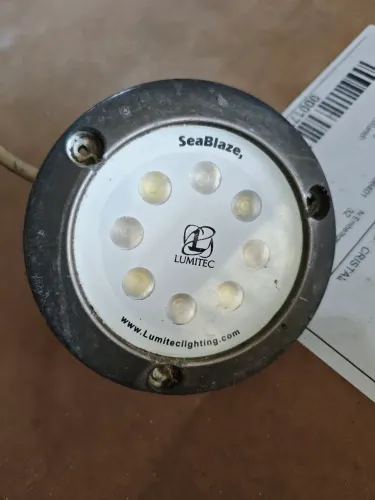 Luz subaquática seablaze semi nova 