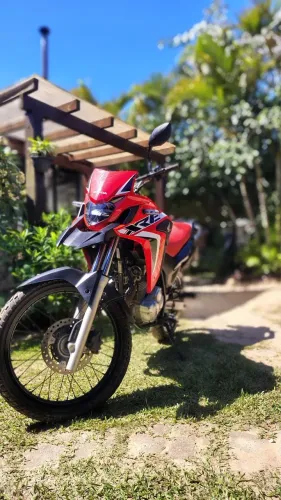 XRE Rally 300 apenas 6500km