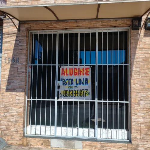 Aluga-se loja bairro Angola