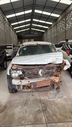 Renault Duster Oroch PRO 1.6 Flex 16V Mec. 2023